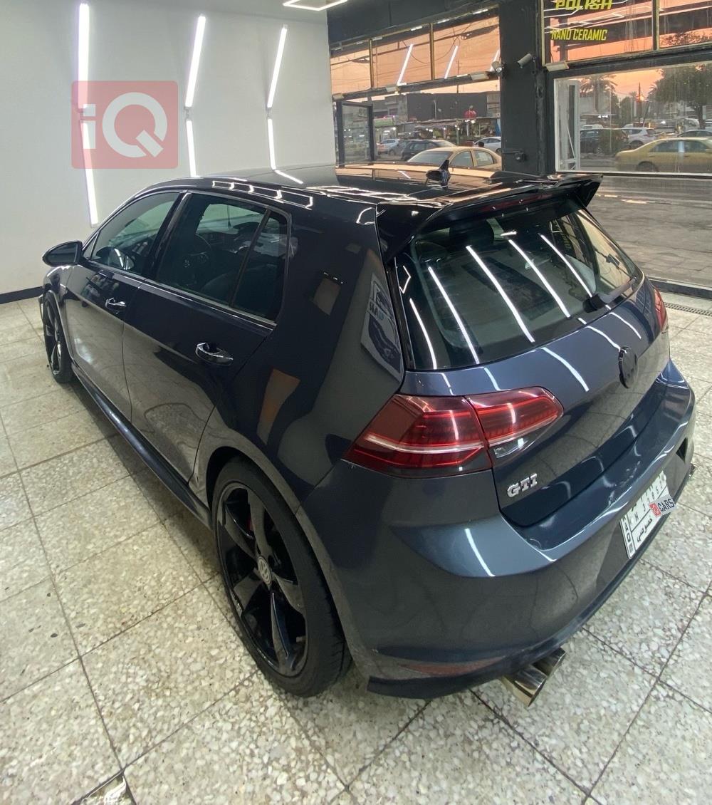 ڤۆڵکسواگن گۆلف